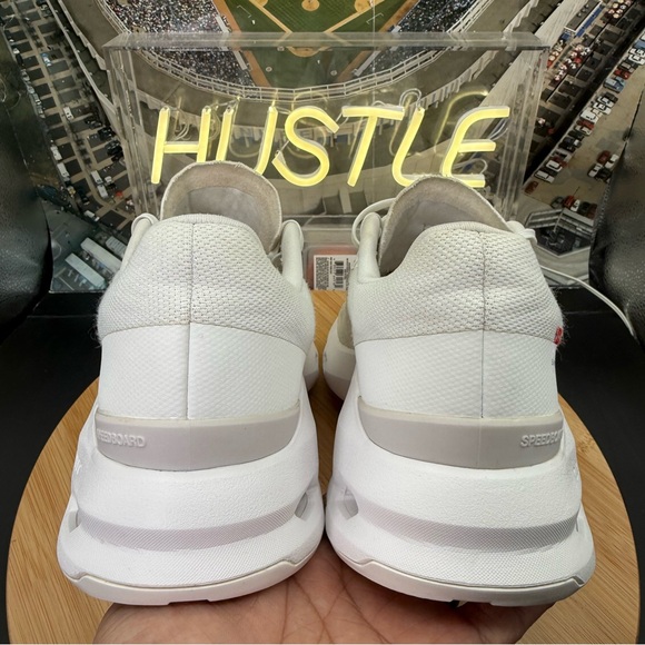 On Cloud Cloudpulse White Frost Women’s Athletic Sneakers Size 11 - Picture 8 of 13